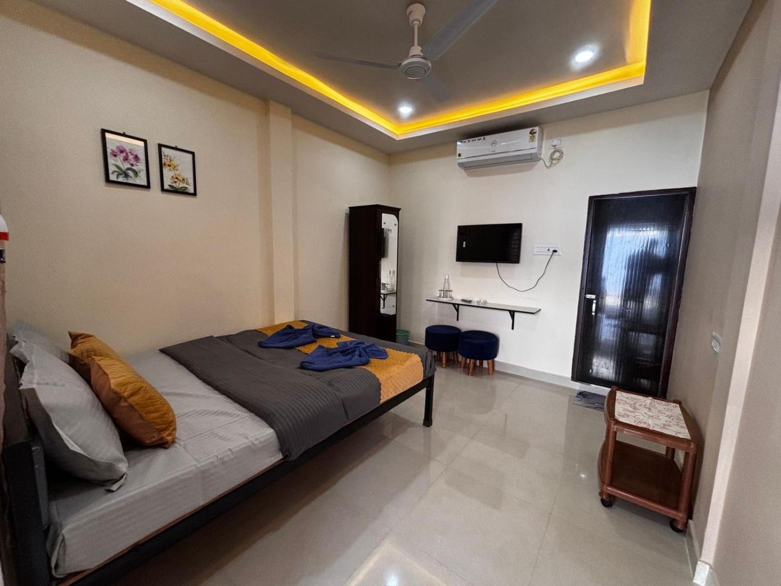 The Gulmohar Inn Guwahati Eksteriør bilde