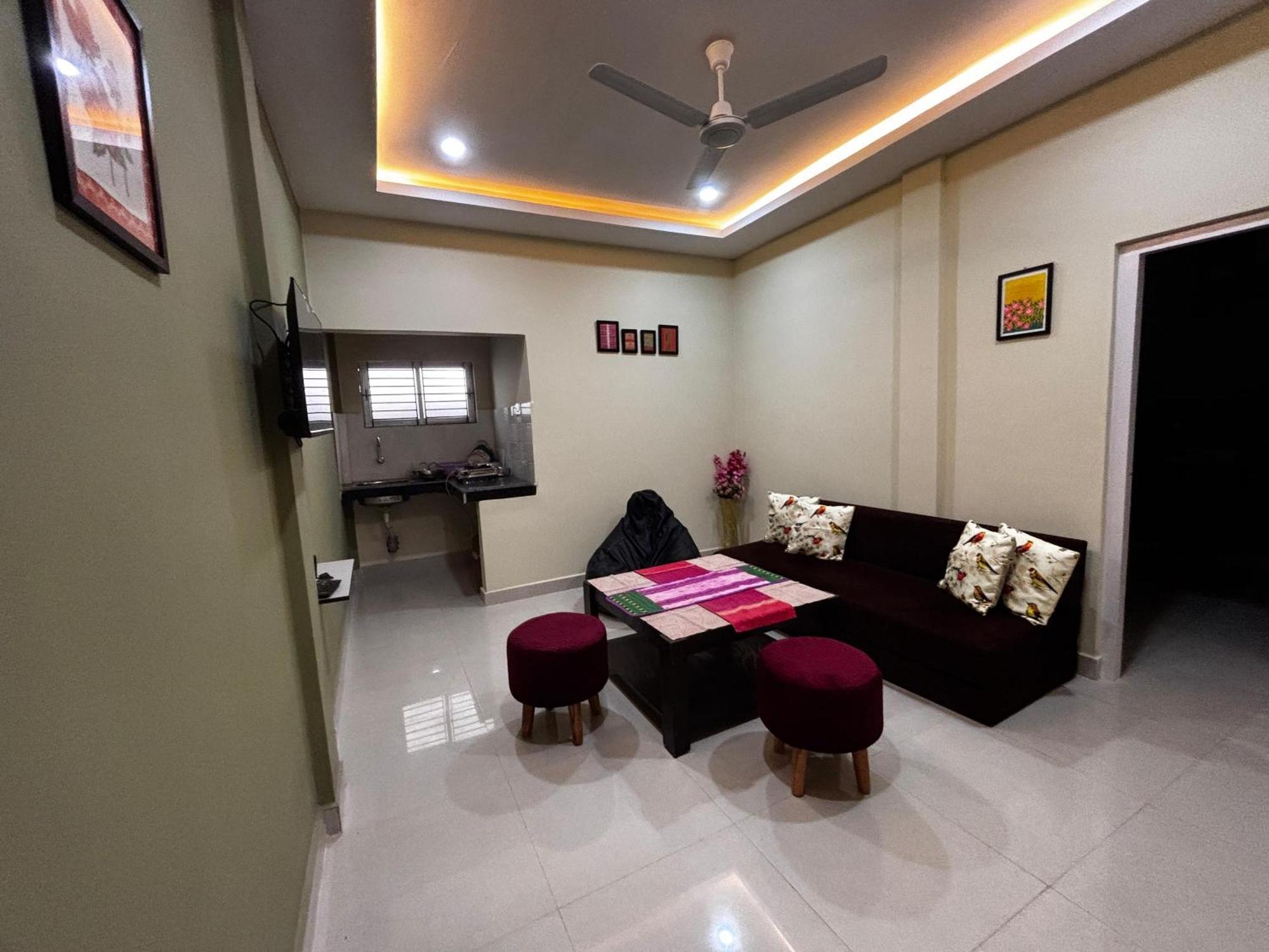 The Gulmohar Inn Guwahati Eksteriør bilde