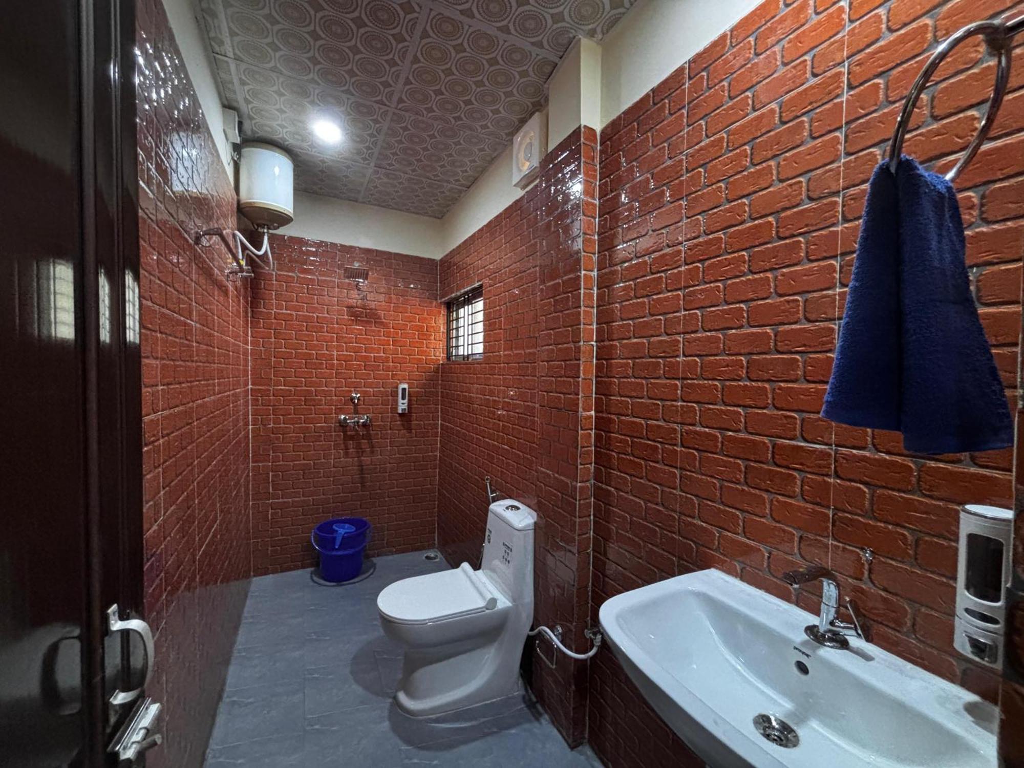The Gulmohar Inn Guwahati Eksteriør bilde