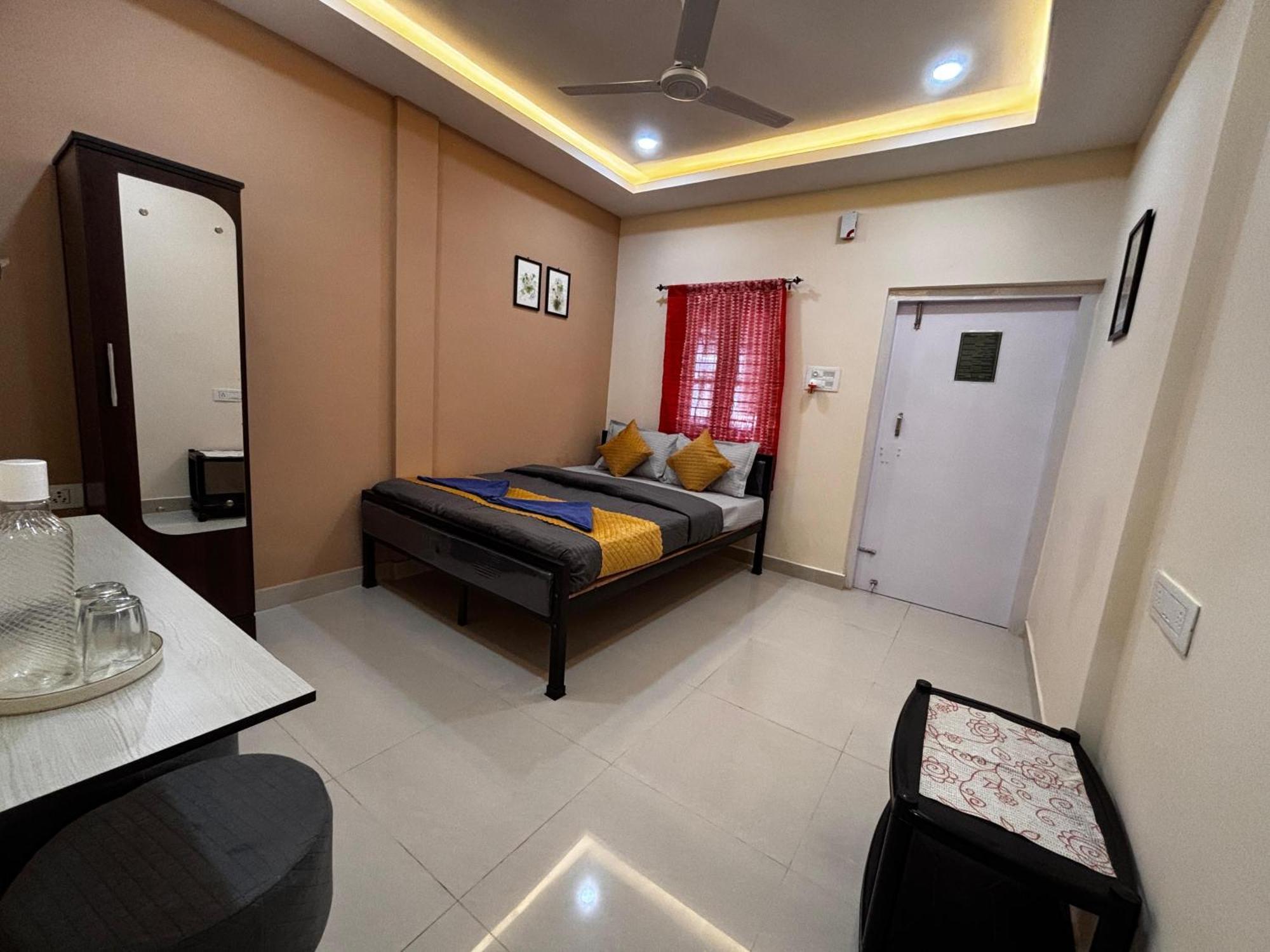 The Gulmohar Inn Guwahati Eksteriør bilde